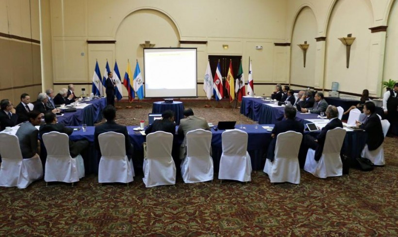 FORTALECEN MERCADO ELÉCTRICO REGIONAL FORTALECEN MERCADO ELÉCTRICO REGIONAL