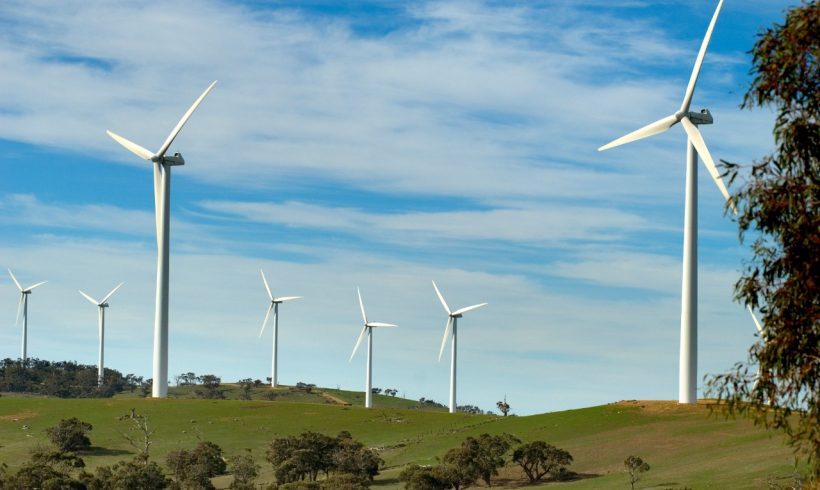 Impulsemos el cuidado de nuestro planeta con el uso de energías renovables Impulsemos el cuidado de nuestro planeta con el uso de energías renovables